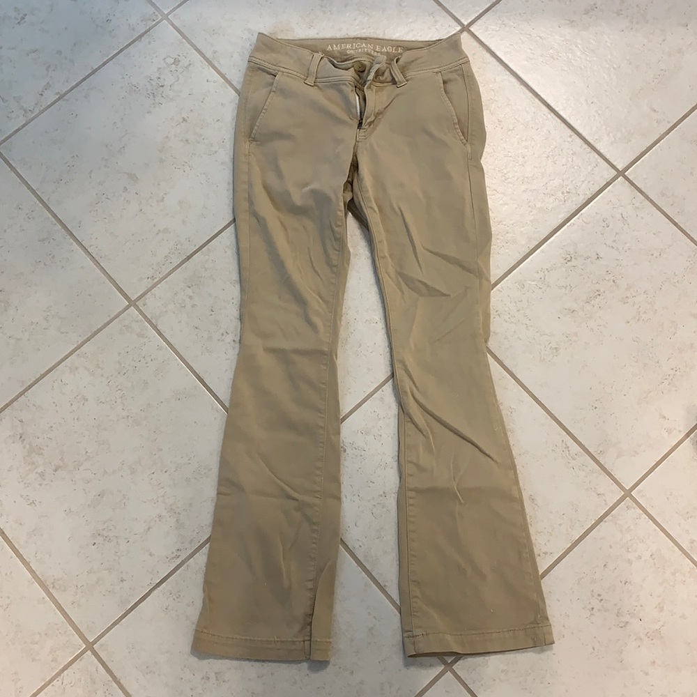 Tan American Eagle boot cut jeans size 0